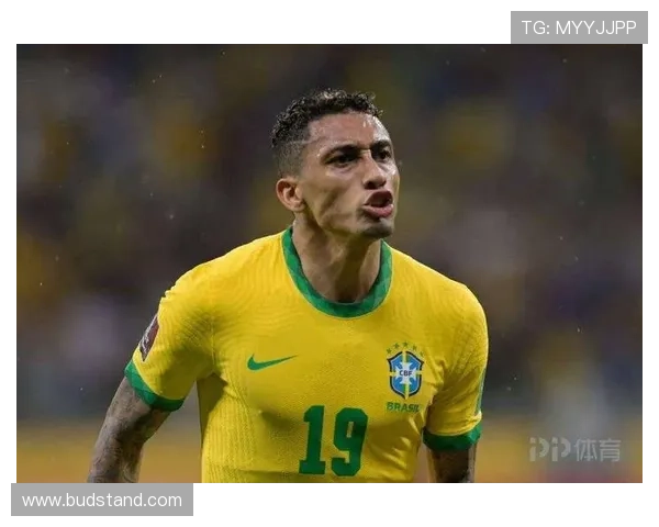 拉菲尼亚：对比安东尼——效率与决策能力分野