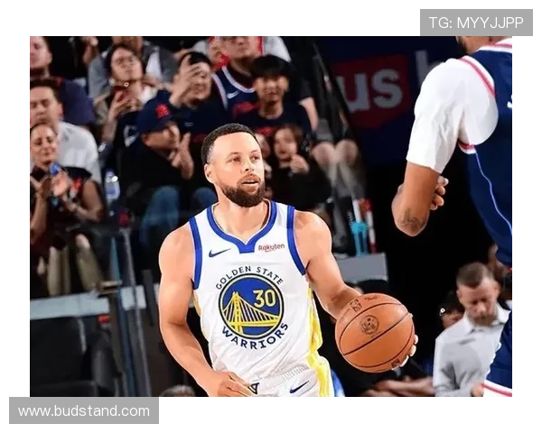 班切罗靠挡拆单打拉开空间，高效胜过库里无球